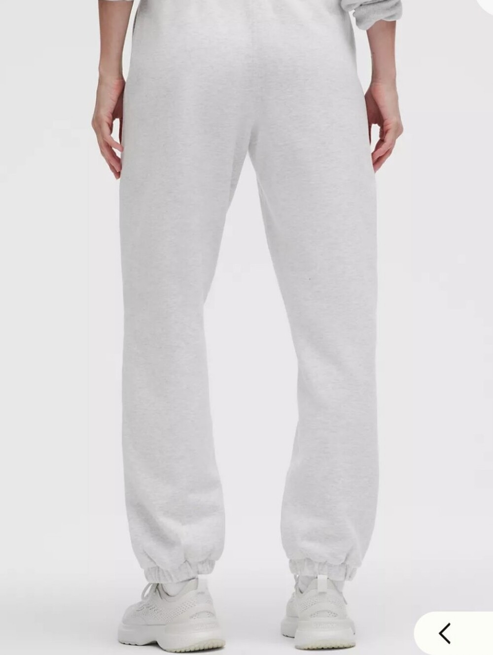Lululemon Athletica Scuba Mid-Rise Oversized Jogger - Picture 2 of 8